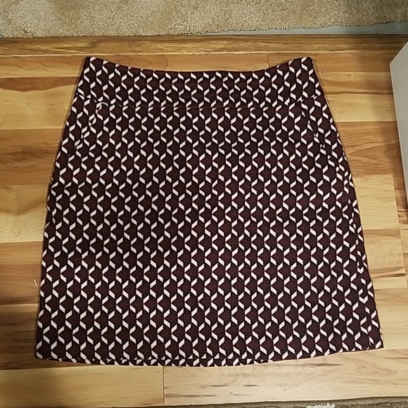 Ann Taylor Dresses & Skirts - ANN TAYLOR SKIRT!